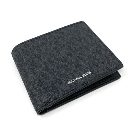 michael kors men's wallet set.